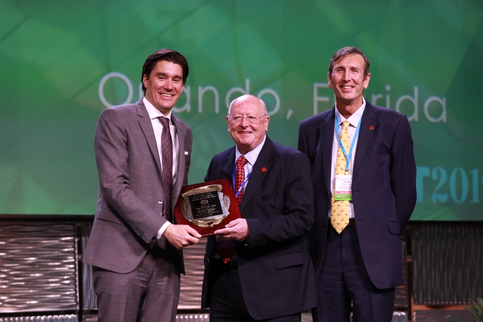 Photo of John Wallwork receiving the 2019 Lifetime Achievement Award